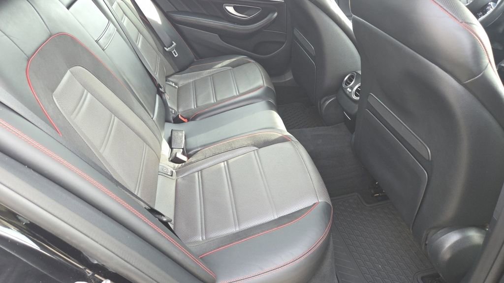 Used 2021 Mercedes-Benz E 53 AMG 4MATIC Sedan image 31