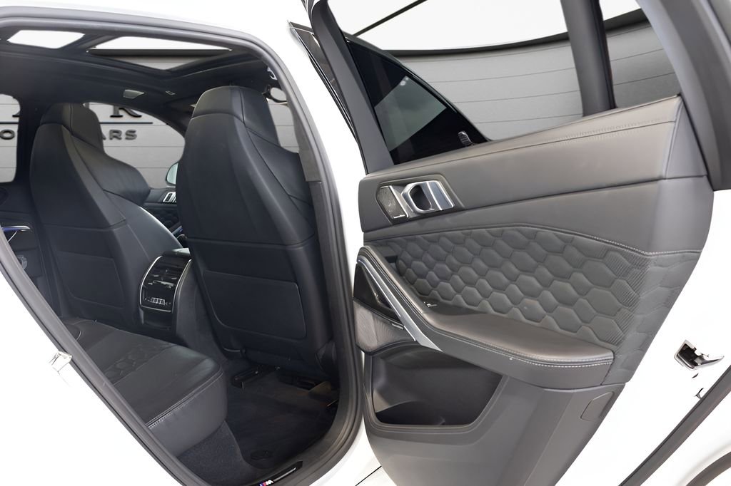 Used 2021 BMW X6 M w/ Competition Package image 60