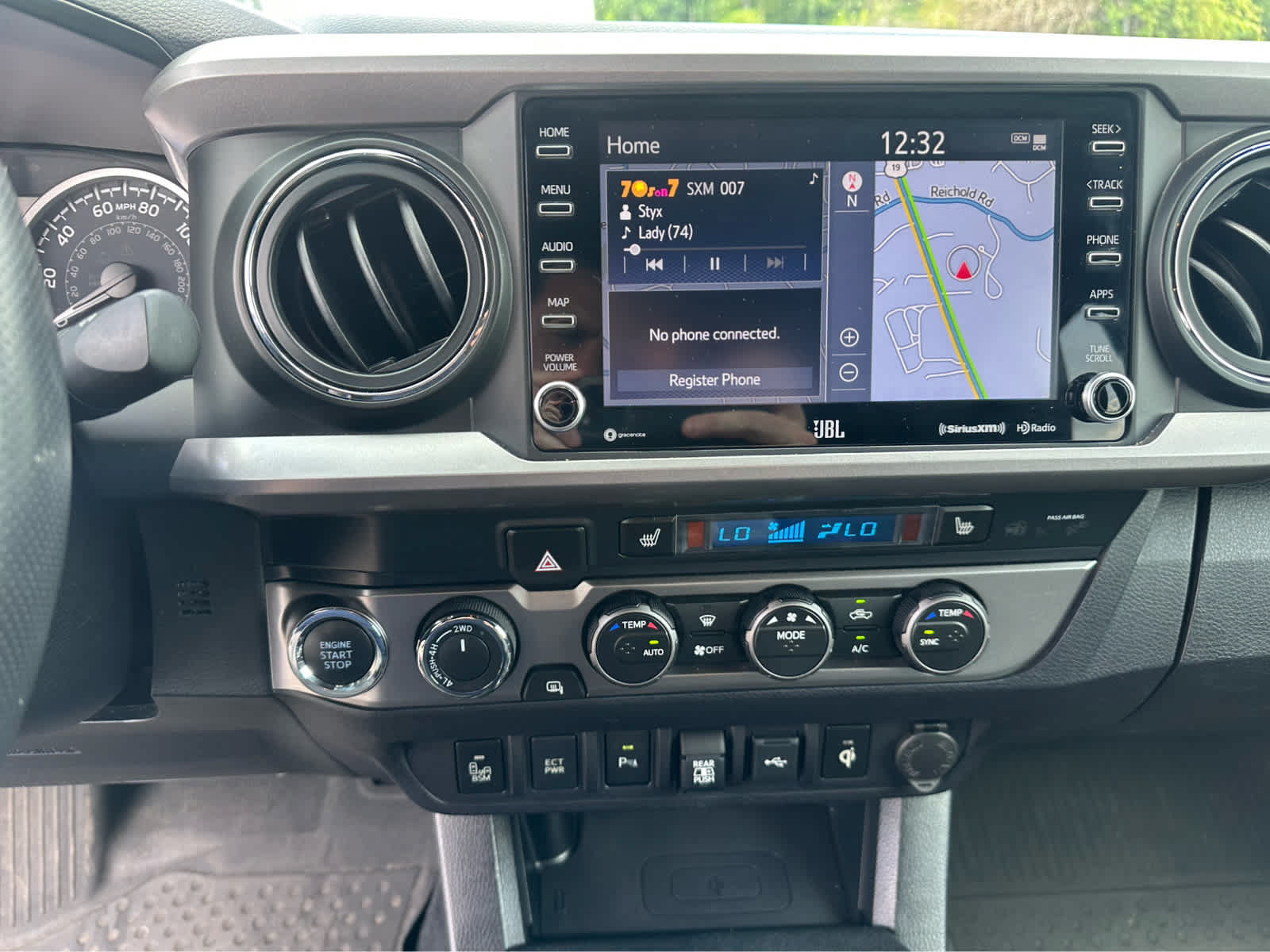 Used 2021 Toyota Tacoma Limited w/ Nightshade Package AWD/4WD image 13
