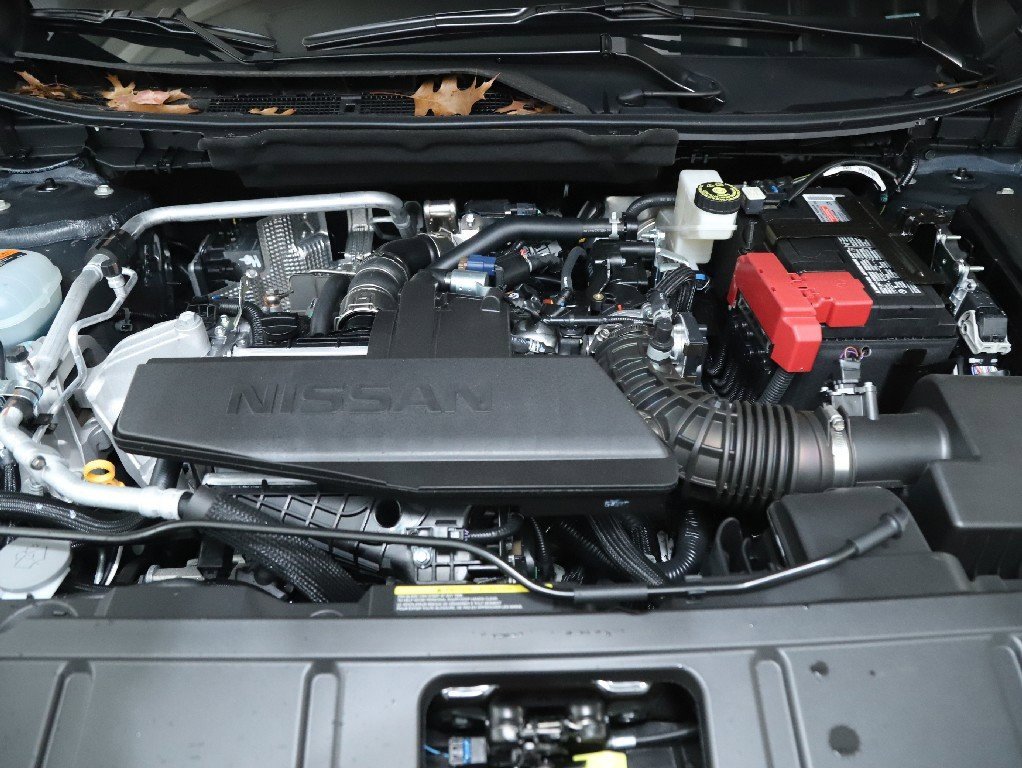 Certified 2026 Nissan Rogue SV image 34