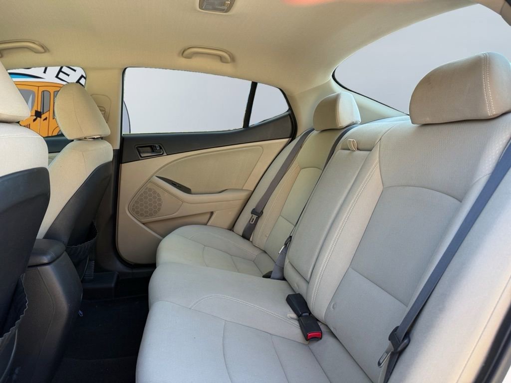 Used 2015 Kia Optima LX image 18