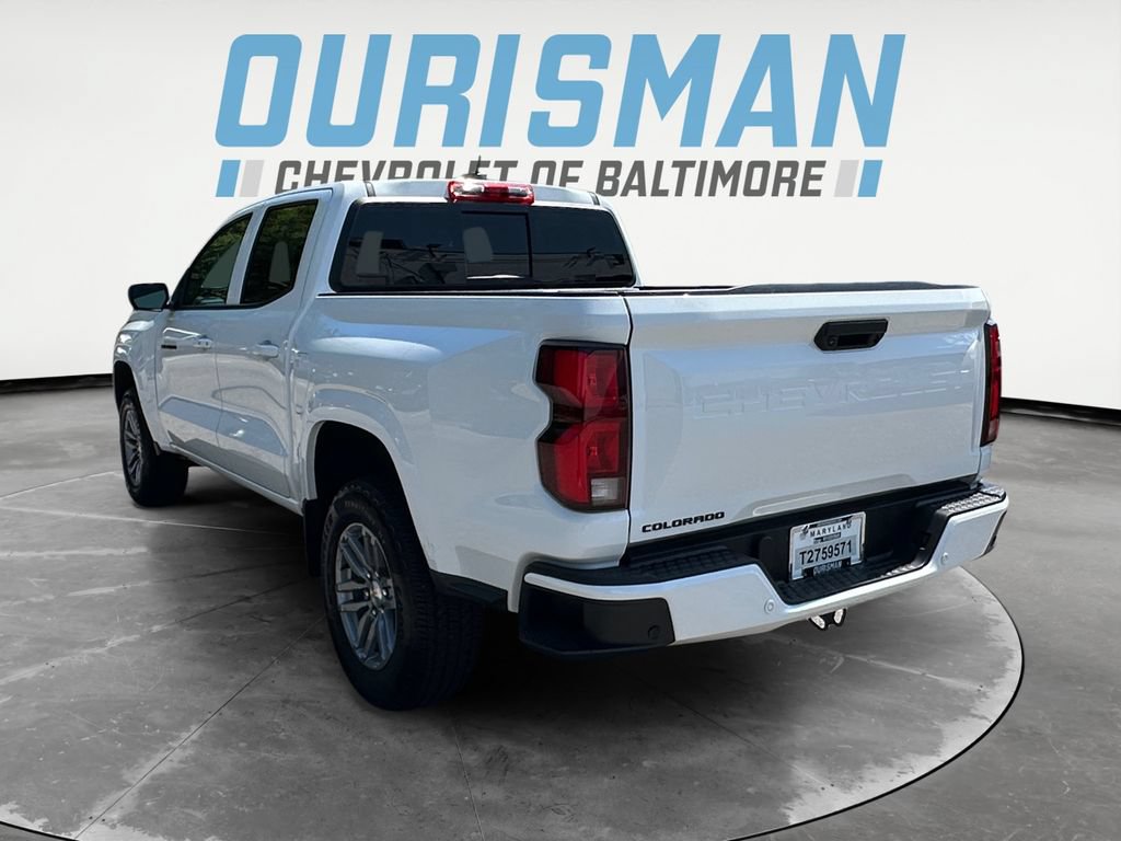 Used 2025 Chevrolet Colorado LT w/ LT Convenience Package AWD/4WD image 4