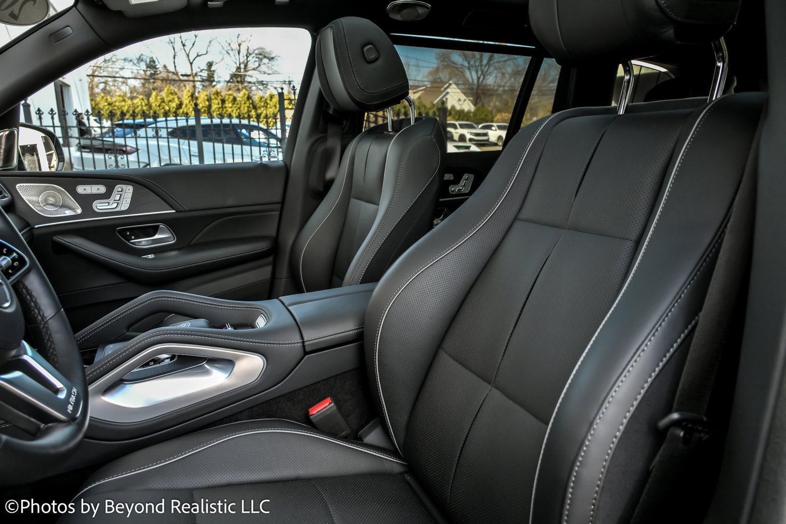 Used 2023 Mercedes-Benz Maybach GLS 600 4MATIC image 28