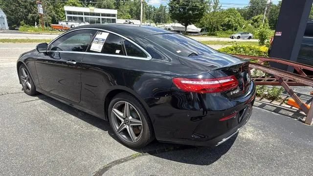 Used 2020 Mercedes-Benz E 450 4MATIC Coupe image 4