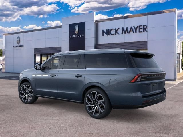 New 2026 Lincoln Navigator L Reserve AWD/4WD image 4