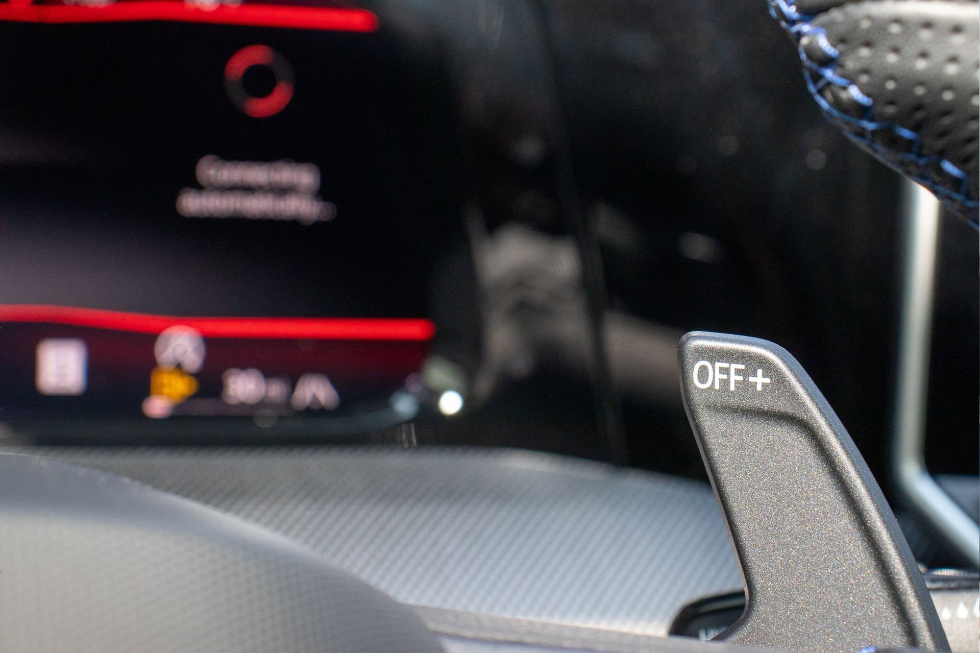 Used 2025 Volkswagen Golf w/ Euro Style Package image 31