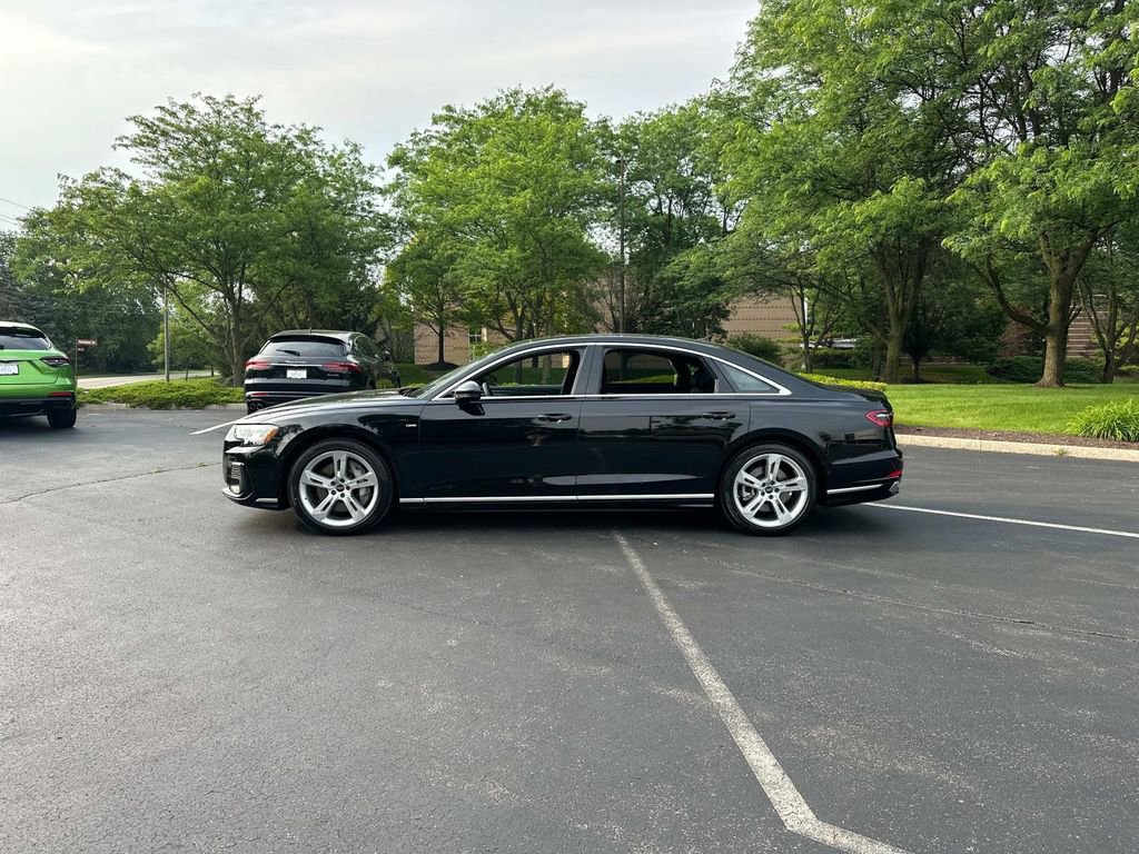 New 2025 Audi A8 L 3.0T image 4