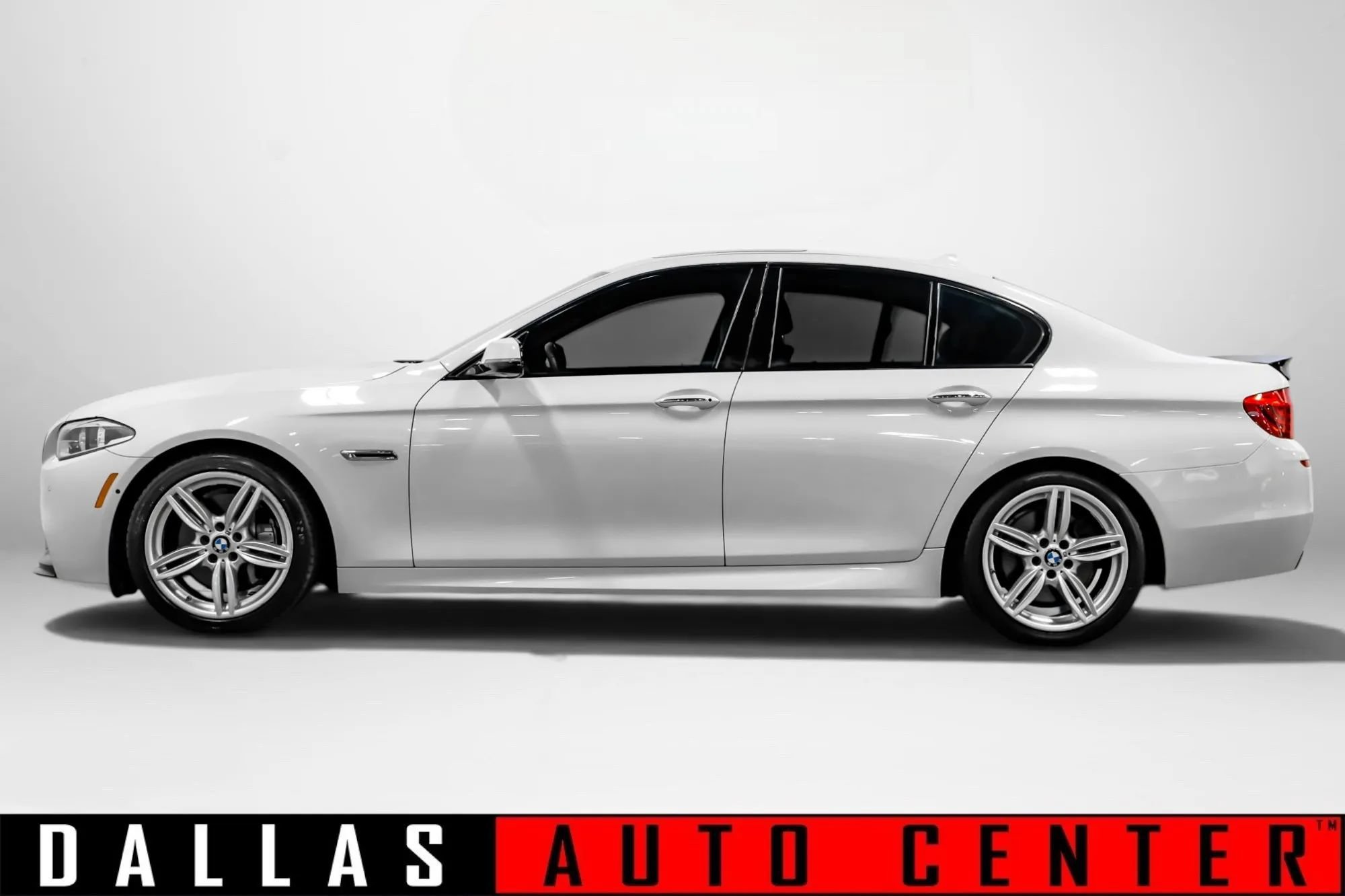 Used 2014 BMW 550i Sedan RWD image 8