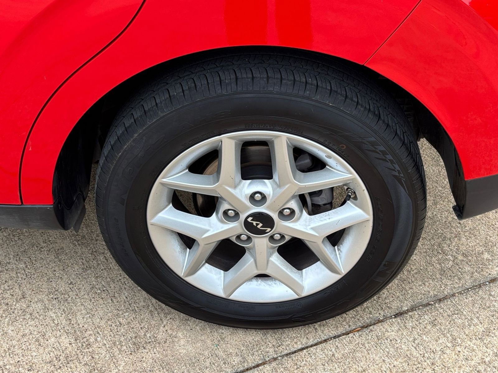 Used 2025 Kia Soul LX w/ LX Technology Package image 30