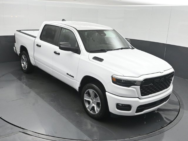 New 2027 RAM 1500 Express AWD/4WD image 45