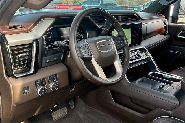 Used 2025 GMC Sierra 2500 Denali w/ Denali Reserve Package image 18