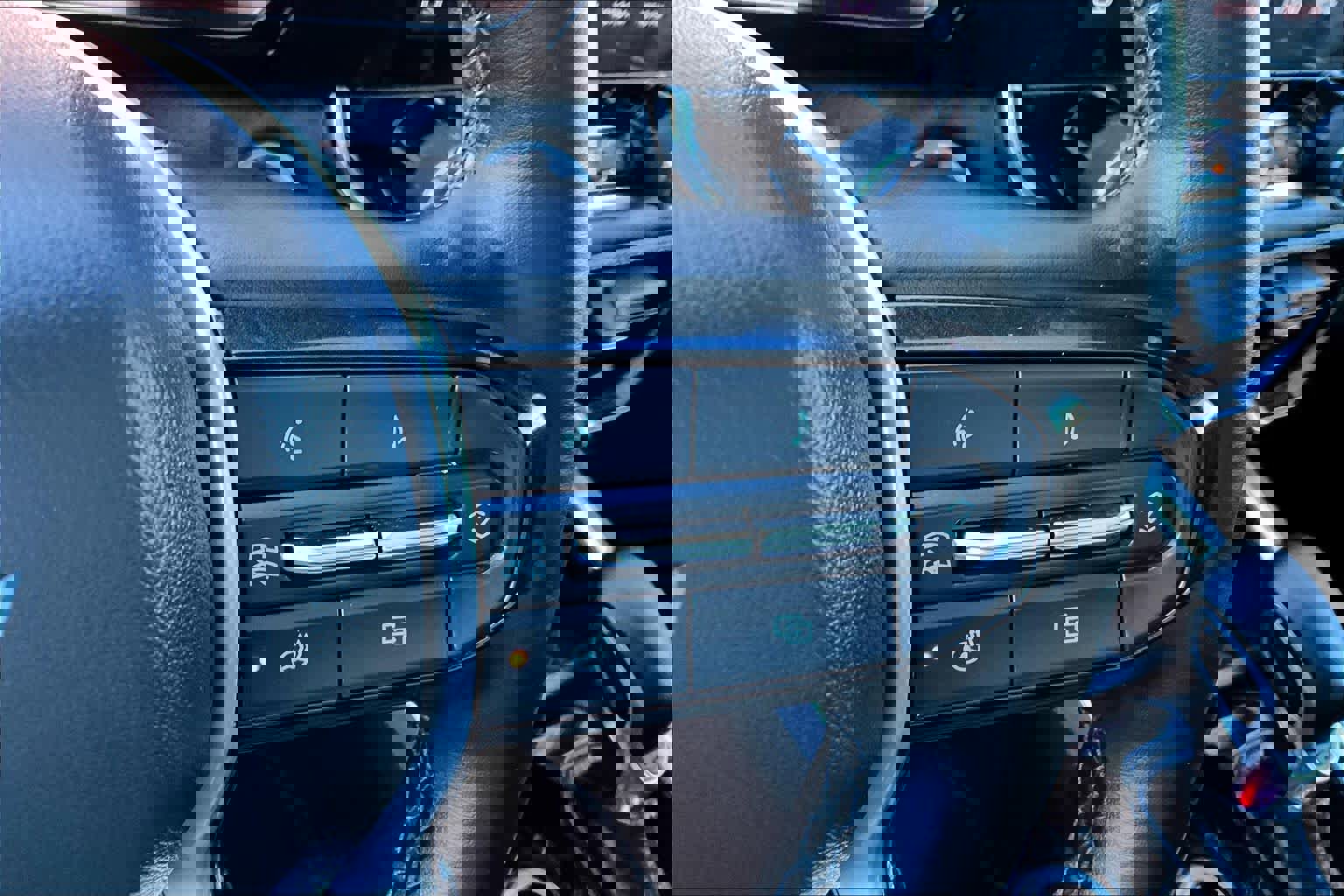 Used 2024 Chevrolet Colorado LT w/ LT Convenience Package III image 22