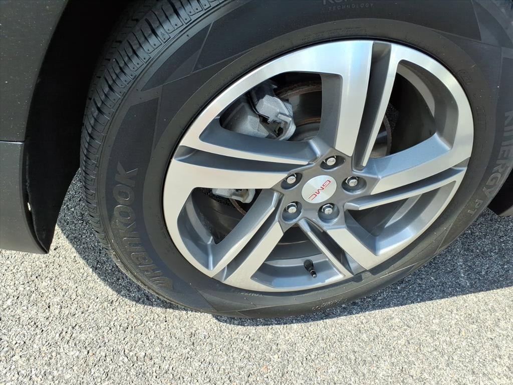 Used 2019 GMC Terrain SLT w/ Preferred Package AWD/4WD image 13