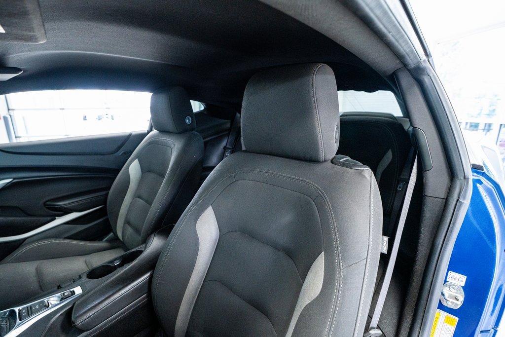 Used 2022 Chevrolet Camaro LT image 36