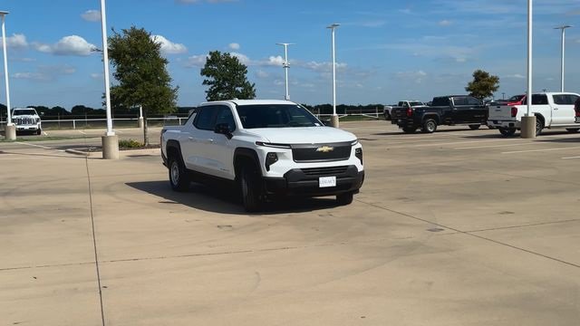 New 2025 Chevrolet Silverado EV W/T image 4
