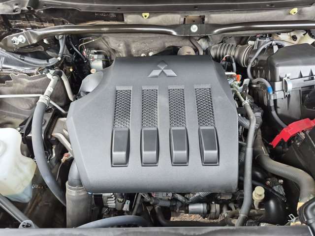 Used 2025 Mitsubishi Eclipse Cross SE AWD/4WD image 23
