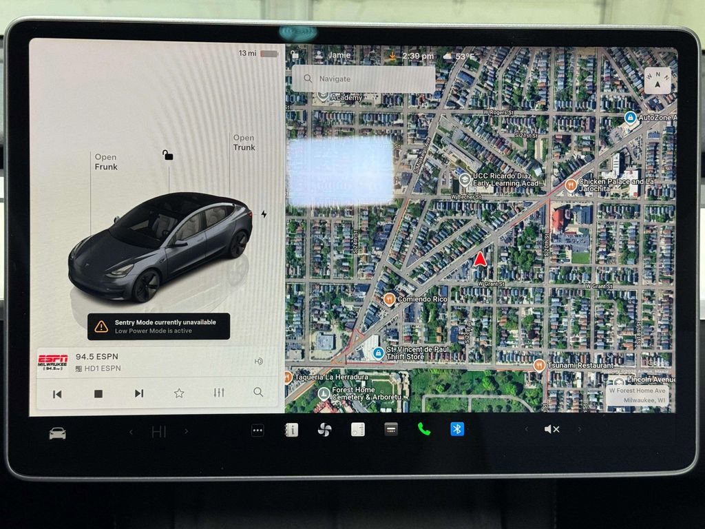 Used 2023 Tesla Model 3 Standard Range image 6