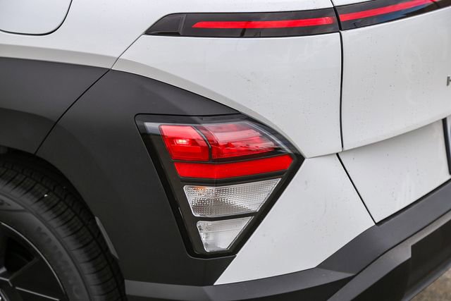 New 2026 Hyundai Kona SEL Sport FWD image 10