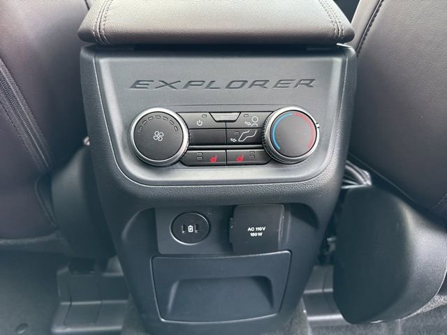 Used 2026 Ford Explorer Platinum w/ LUX Leather Package AWD/4WD image 13