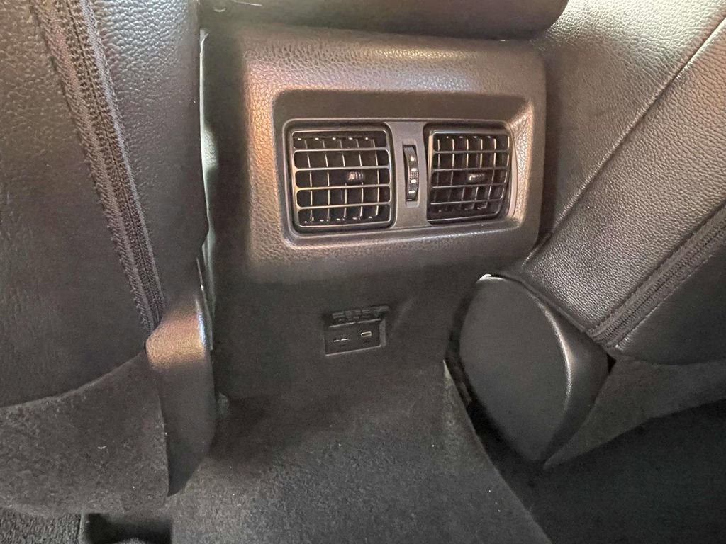 Used 2026 Toyota Camry SE FWD image 12