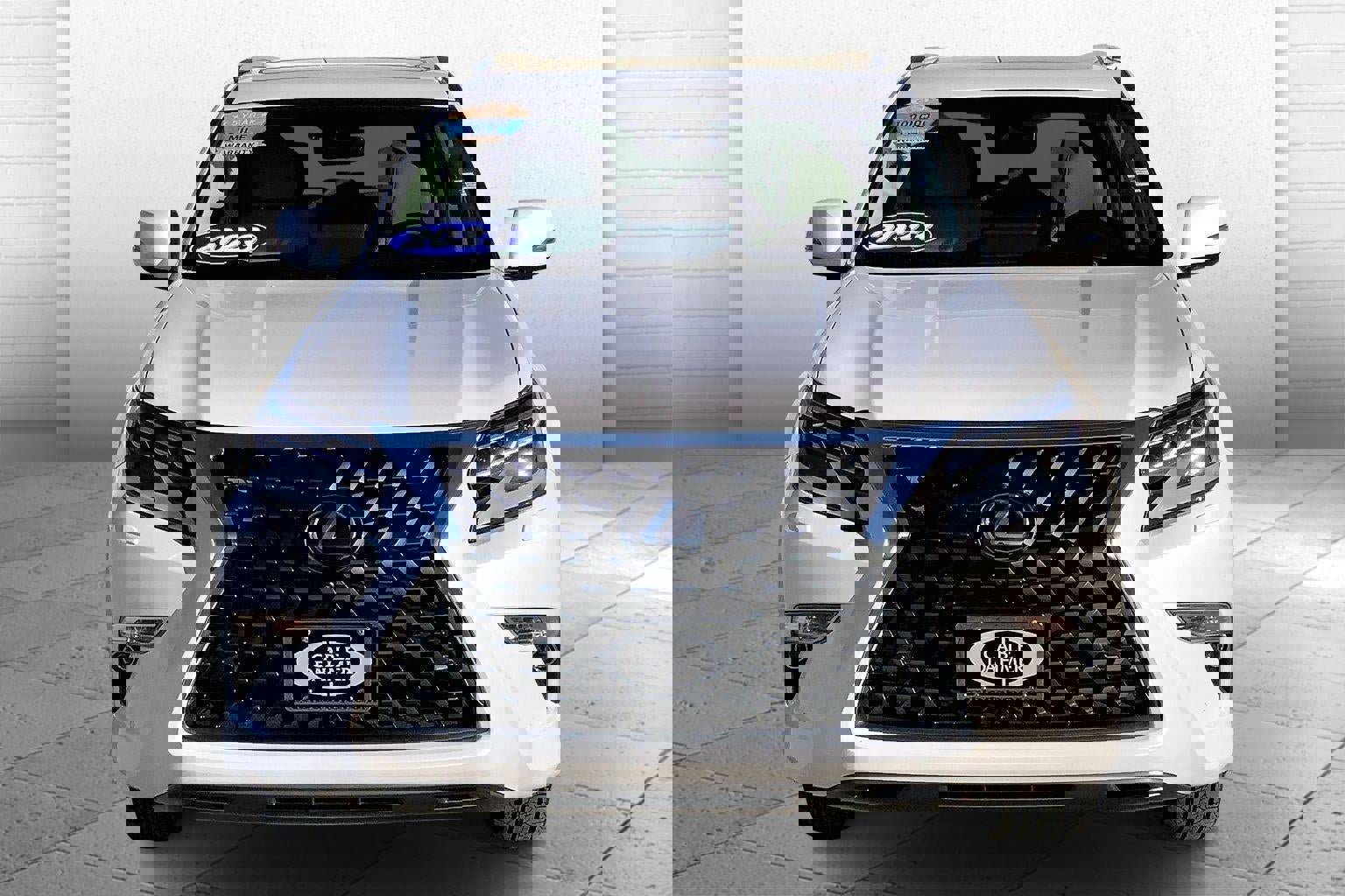 Used 2023 Lexus GX 460 Luxury w/ Accessory Package image 2