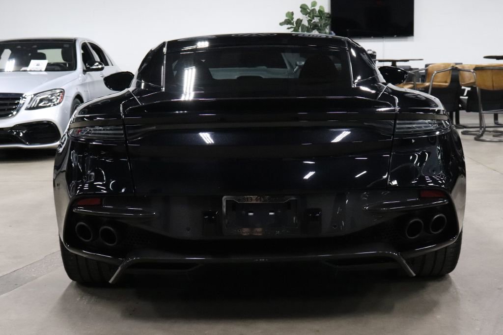 Used 2019 Aston Martin DBS Superleggera image 4