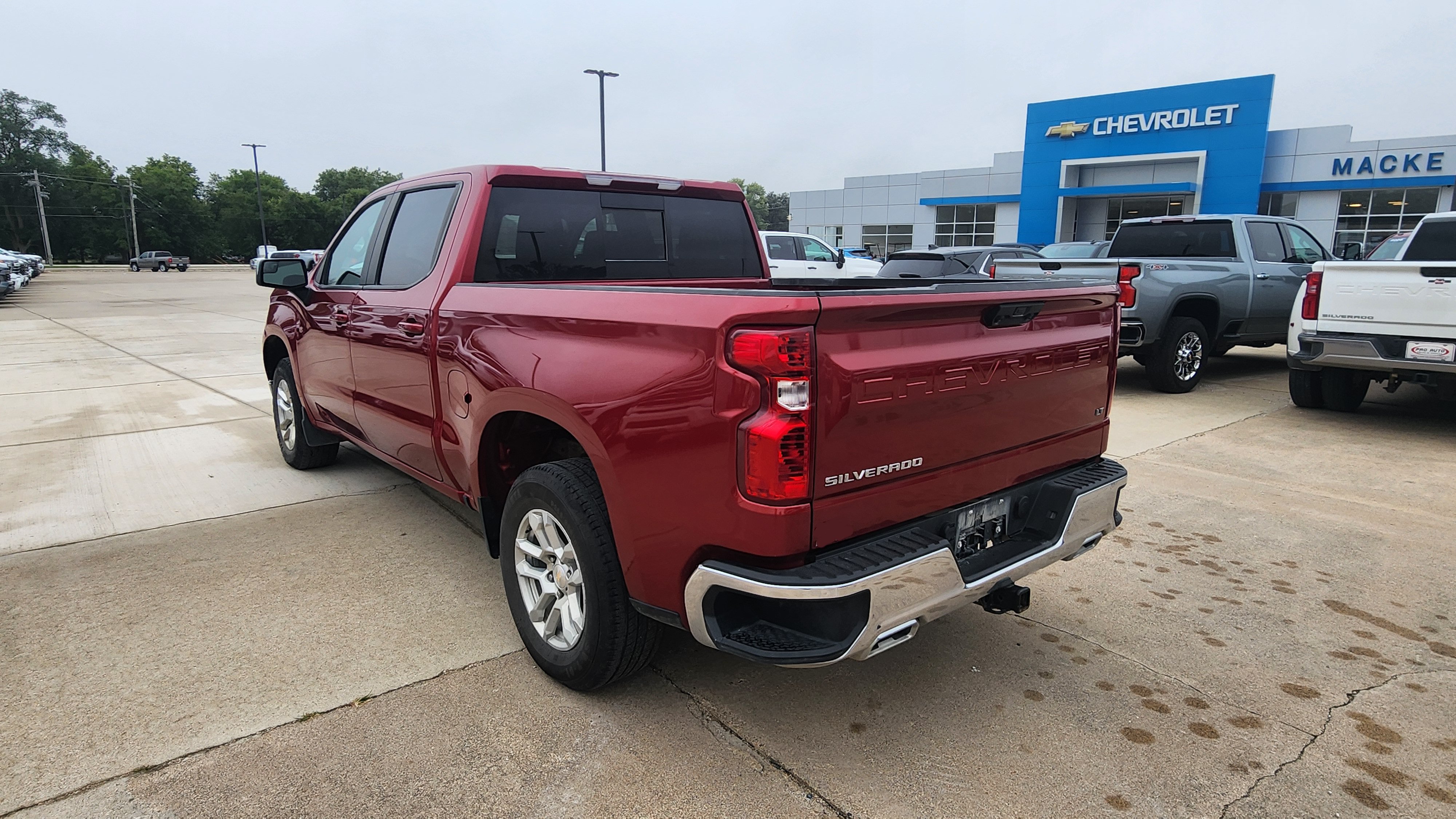 Certified 2024 Chevrolet Silverado 1500 LT w/ Z71 Off-Road Package AWD/4WD image 7