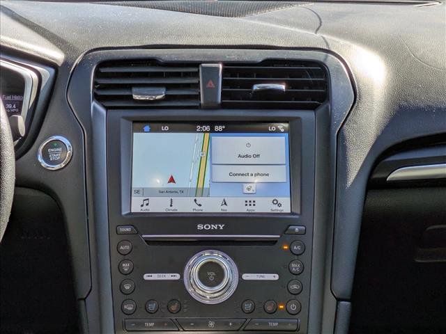 Used 2017 Ford Fusion Titanium image 18