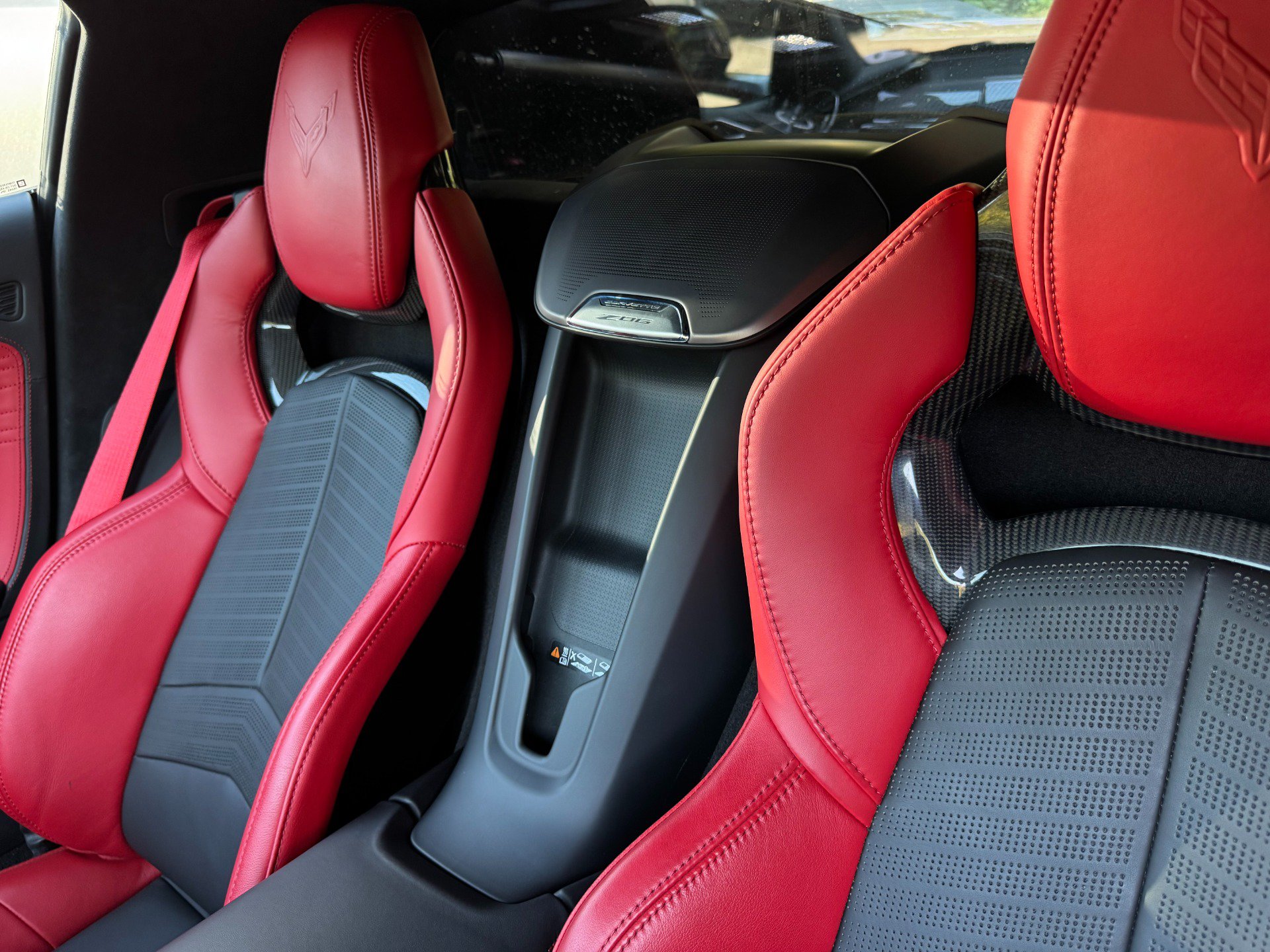 Used 2024 Chevrolet Corvette Z06 w/ Z07 Performance Package RWD image 14