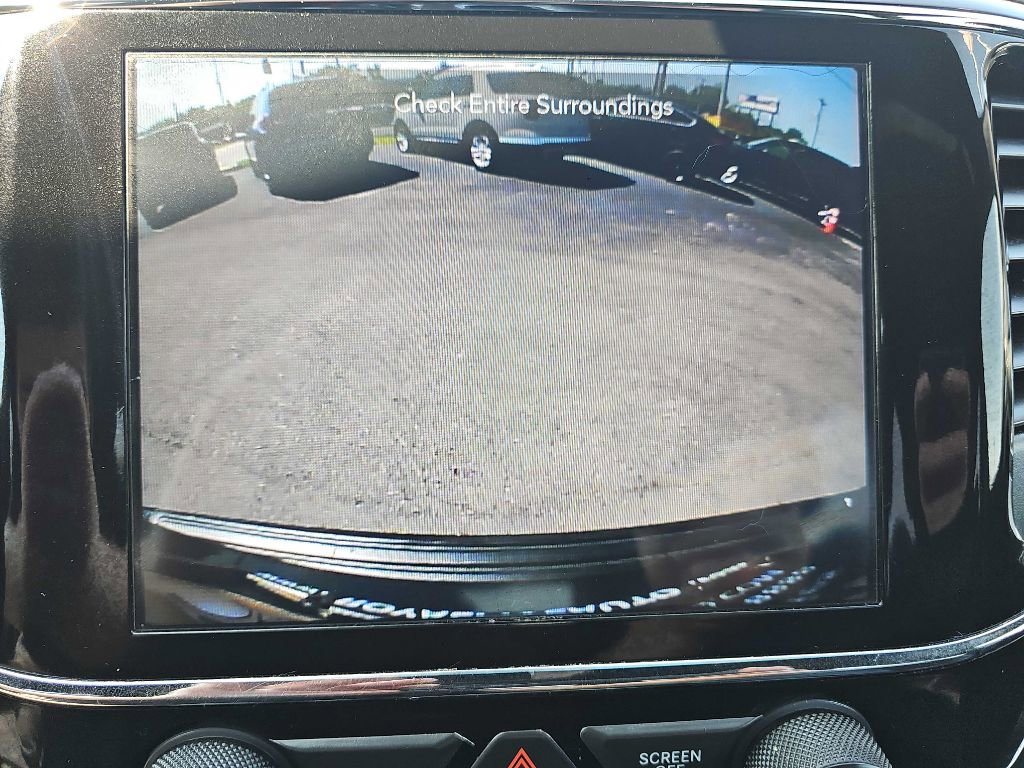 Used 2020 Jeep Grand Cherokee Limited w/ Luxury Group II image 32