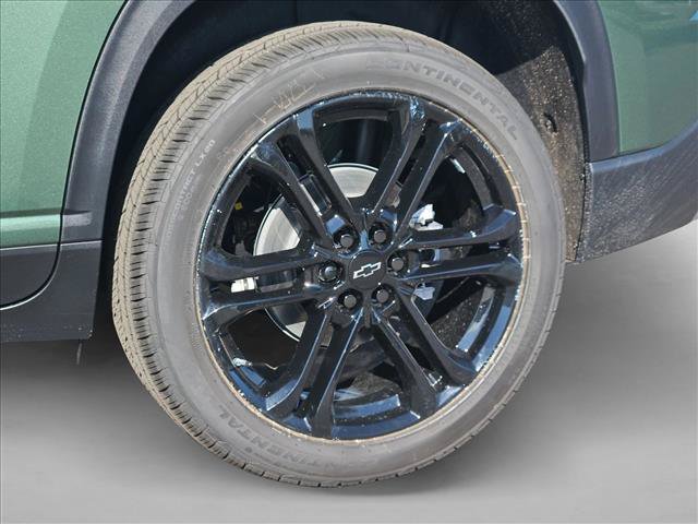 New 2027 Chevrolet Traverse LT FWD image 10