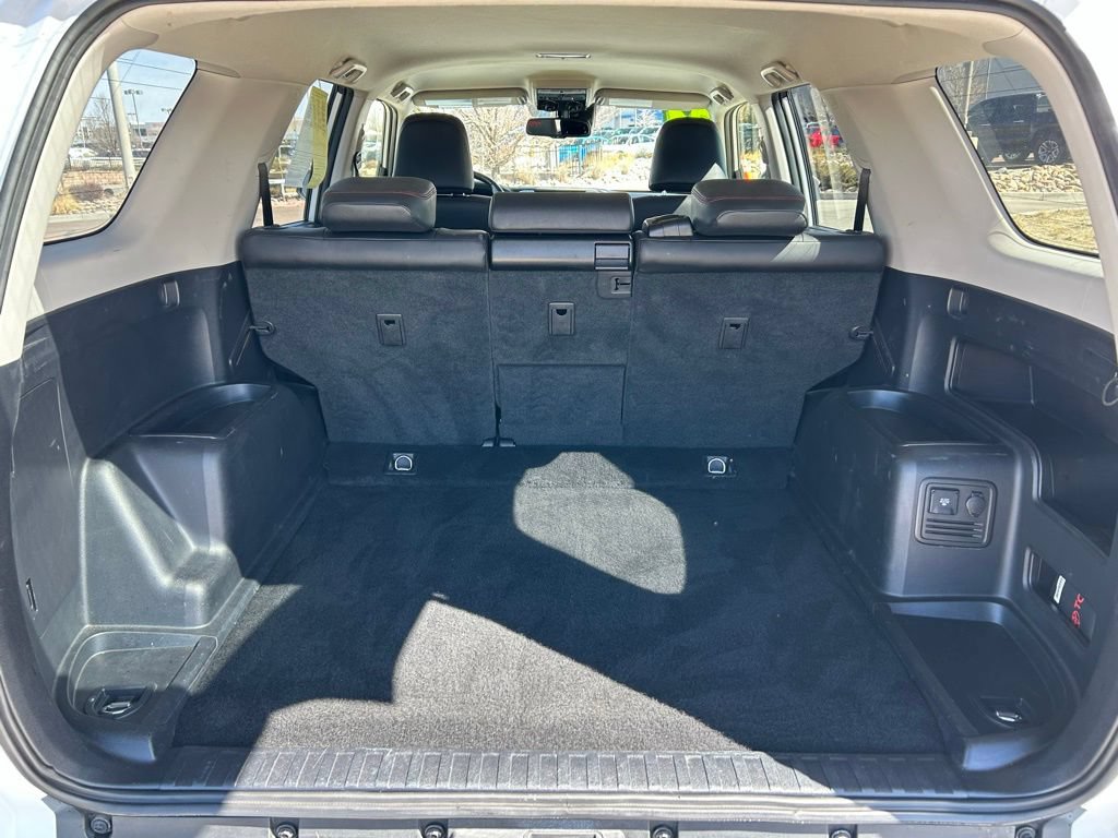 Used 2024 Toyota 4Runner TRD Off-Road Premium AWD/4WD image 26