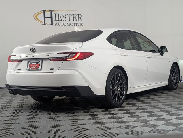 Used 2025 Toyota Camry SE w/ Convenience Package FWD image 7