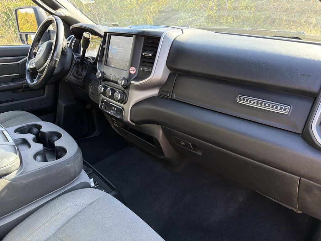 Used 2024 RAM 3500 Big Horn image 23