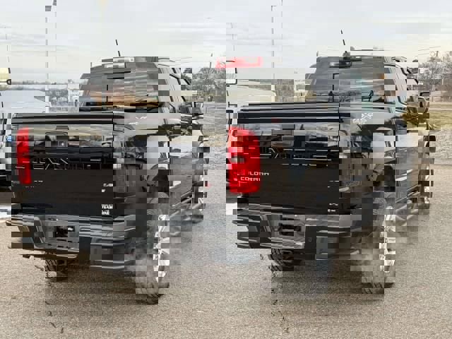 Used 2022 Chevrolet Colorado LT w/ Safety Package image 5