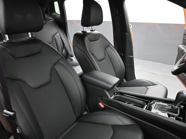 New 2026 Jeep Compass Latitude image 26