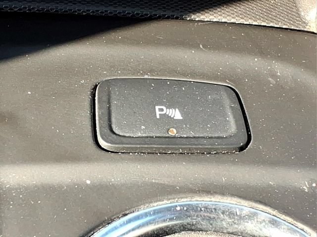 Used 2022 Chevrolet Equinox LT FWD image 19
