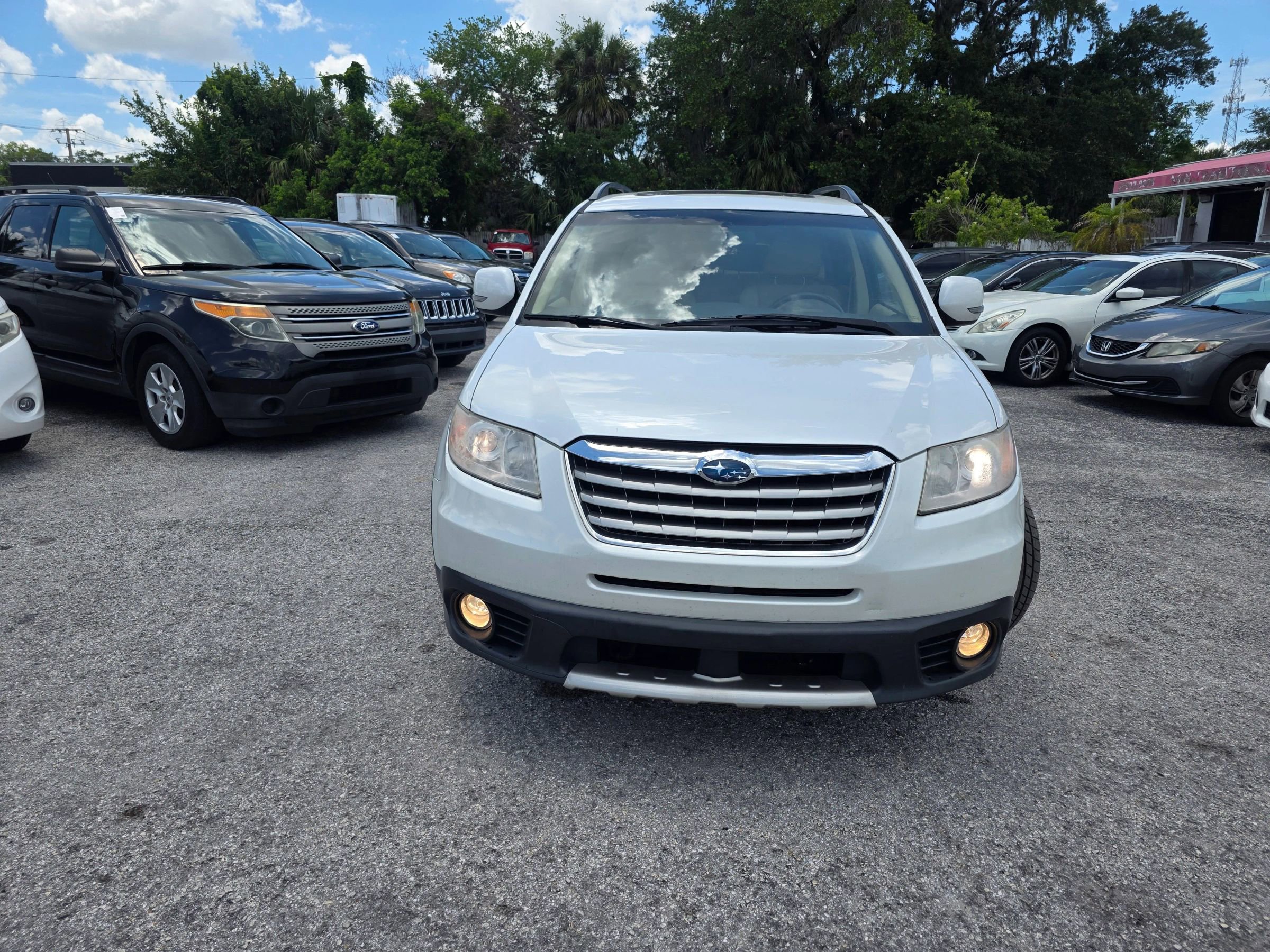 Used 2008 Subaru Tribeca Limited AWD/4WD image 2
