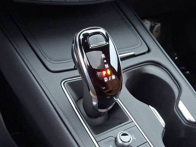 Used 2025 Cadillac XT4 Sport image 15