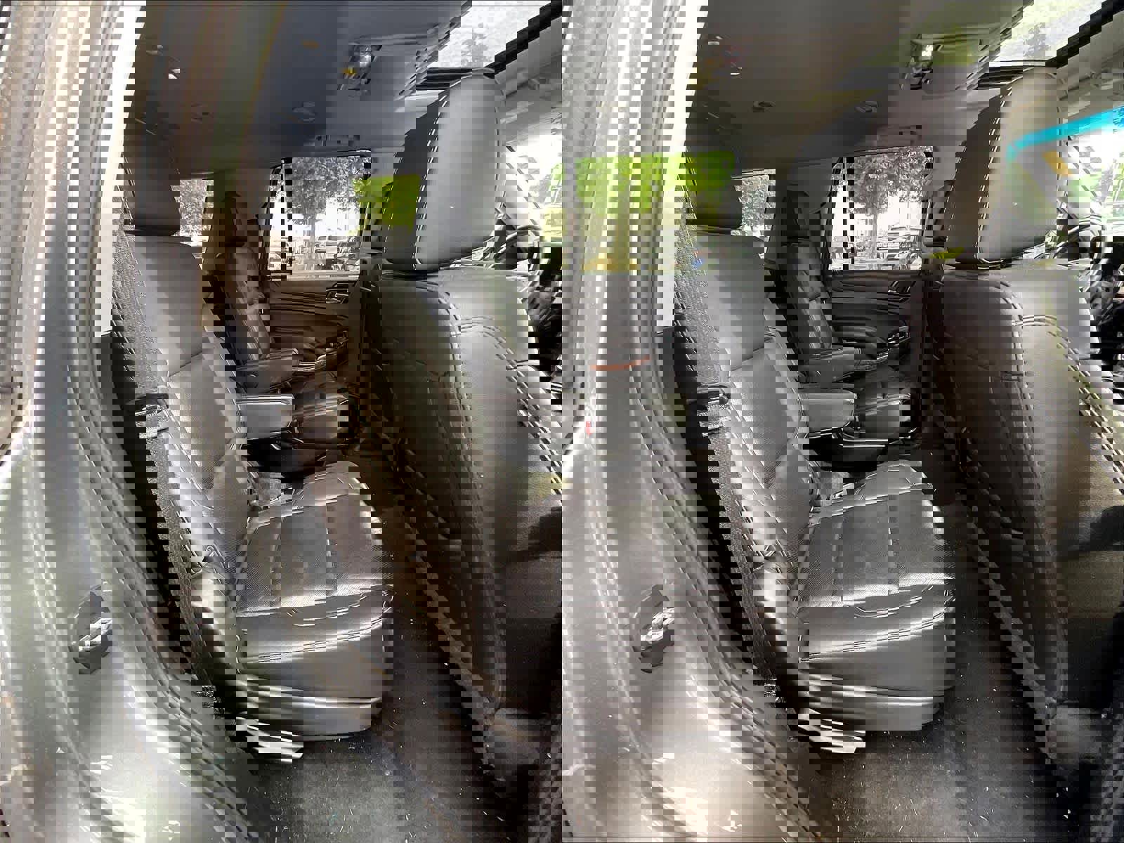 Used 2018 Chevrolet Tahoe Premier image 27