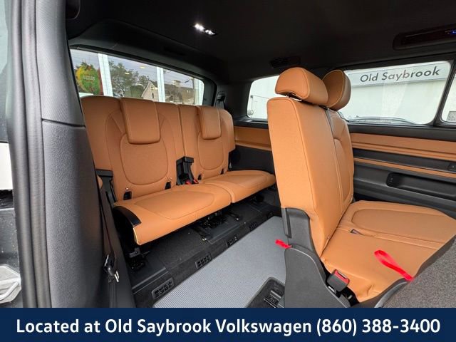 New 2025 Volkswagen ID. Buzz Pro S image 21