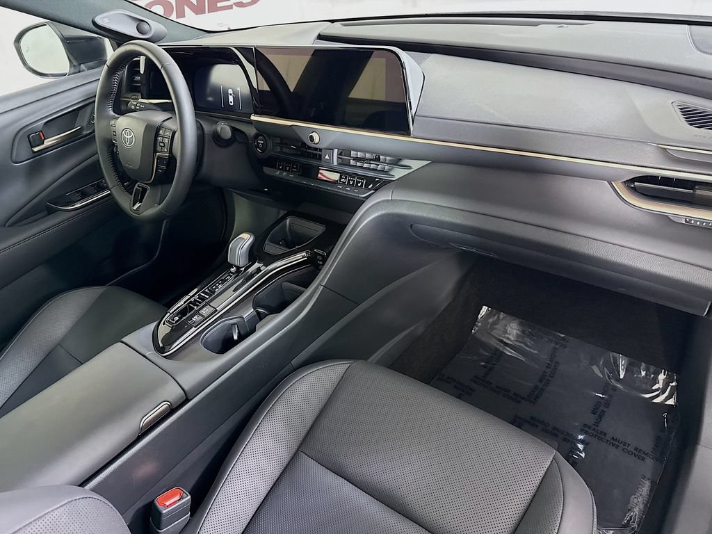 Certified 2026 Toyota Crown AWD/4WD image 34