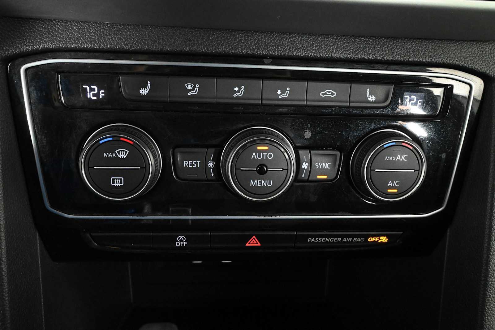 Used 2023 Volkswagen Atlas SE FWD image 26