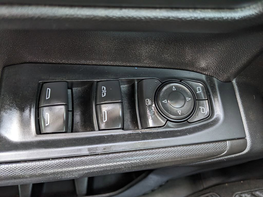 Used 2023 Chevrolet Silverado 1500 Custom image 50