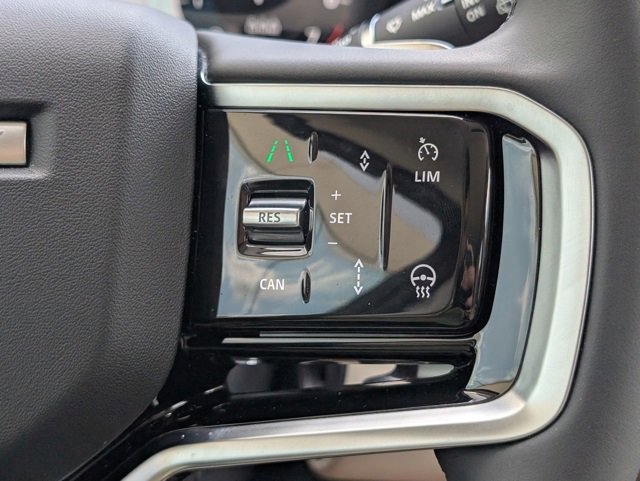 Certified 2025 Land Rover Discovery Sport S image 22