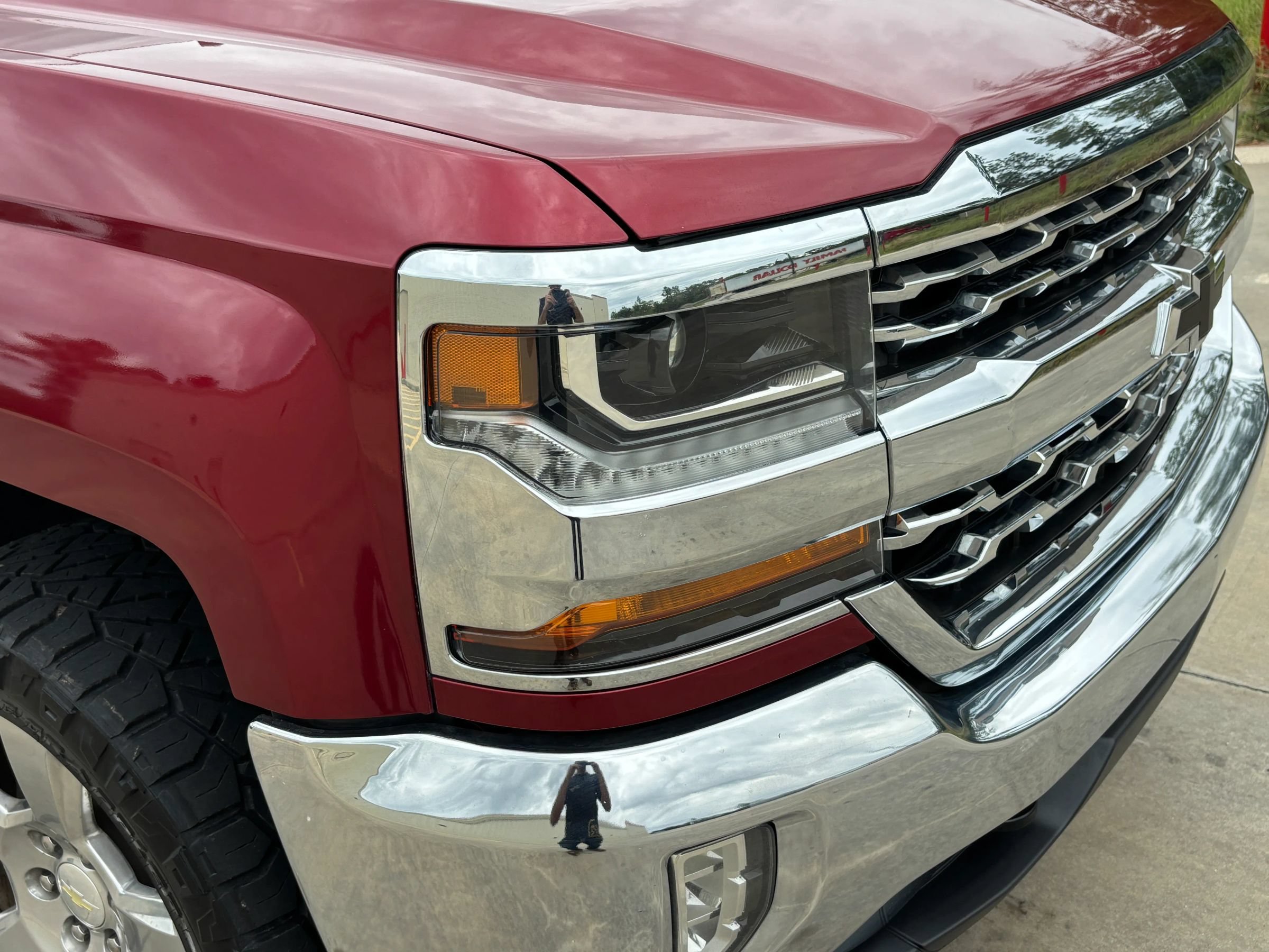 Used 2018 Chevrolet Silverado 1500 LT w/ Texas Edition RWD image 31