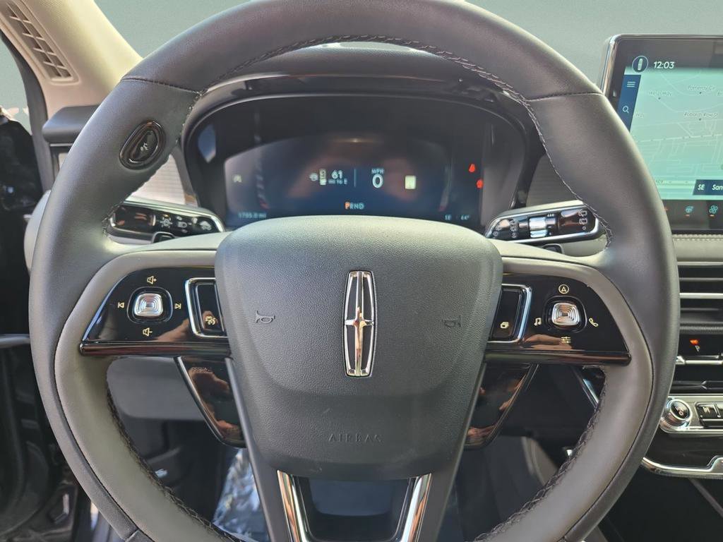 Used 2025 Lincoln Corsair FWD w/ Equipment Group 101A image 21