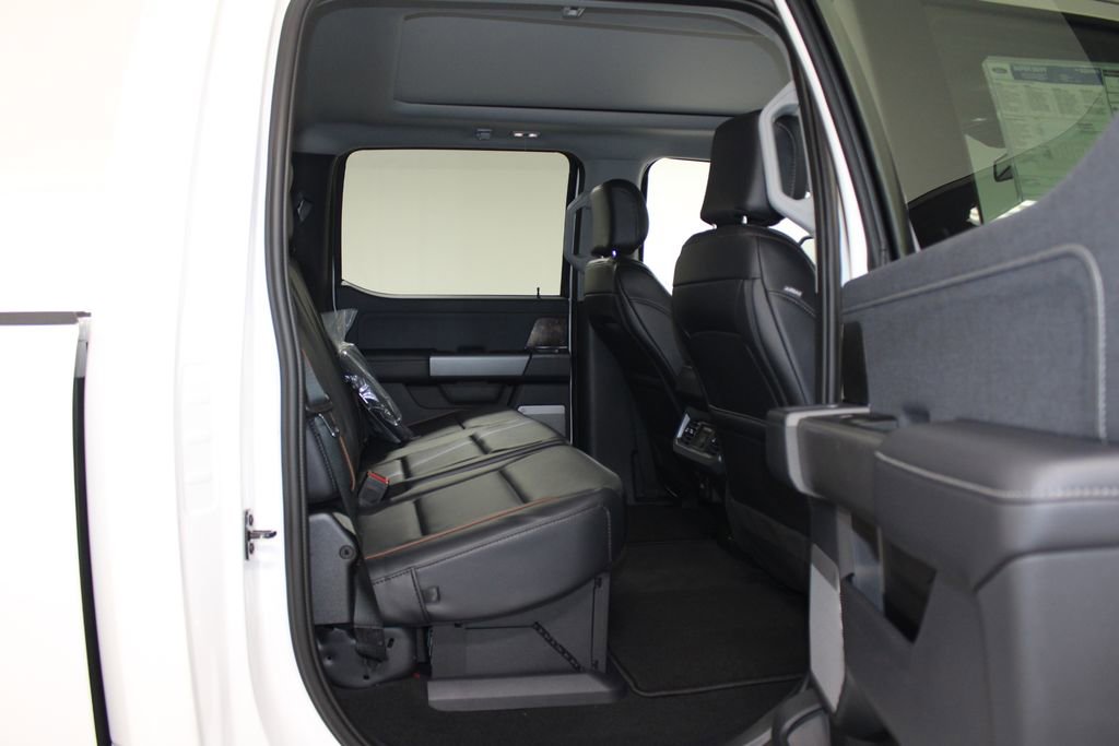 New 2025 Ford F350 Lariat w/ Lariat Ultimate Package image 31