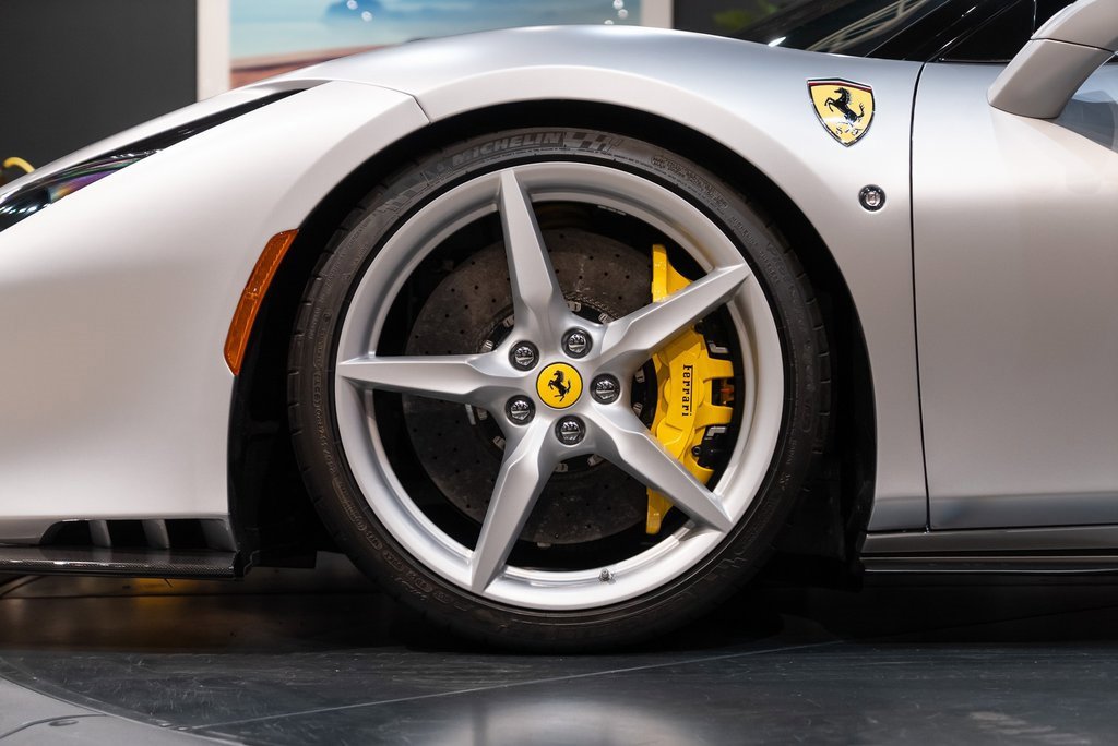 Certified 2022 Ferrari F8 Tributo image 13