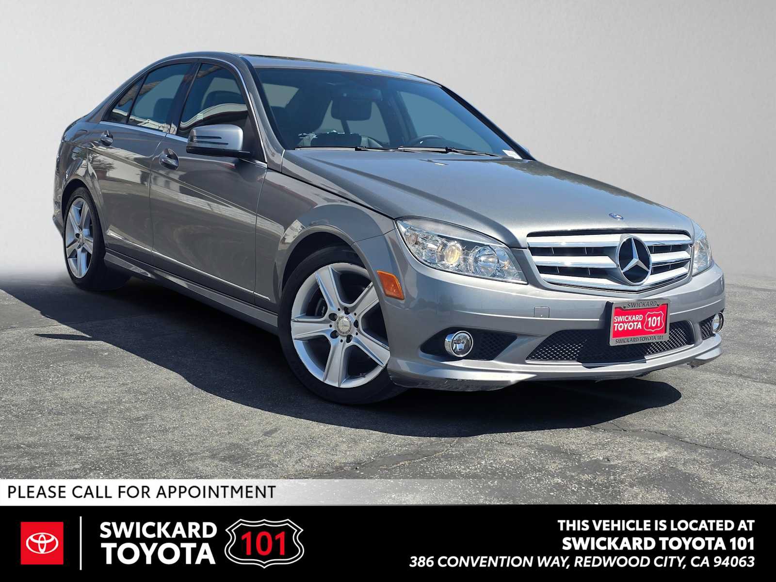 Used 2010 Mercedes-Benz C 300 Sedan image 1